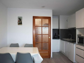 Studio skis aux pieds pour 4 personnes, cœur de station - FR-1-322-14